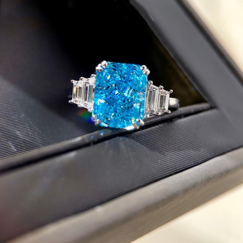 

Cluster Rings QWomen's Ring 925 Sterling Silver Square Sea Blue Crystal Dazzling Gem Luxury Wedding Engagement Party Jewelry