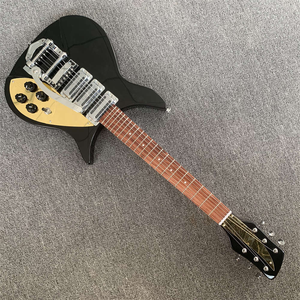 

2021 High Quality Ricken 325 Electric Guitar,Black Paint Short Size Electric Guitar