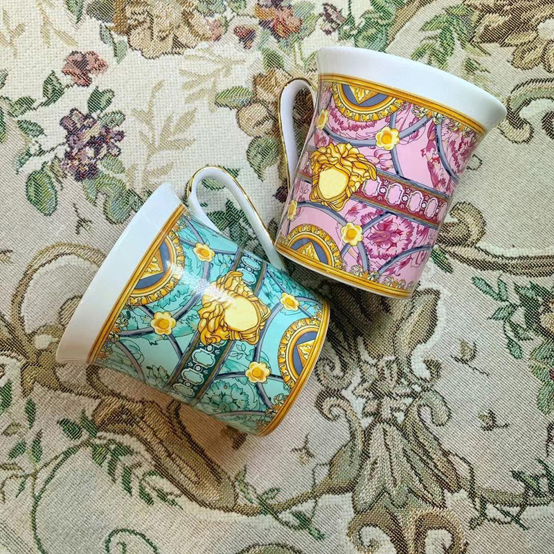 

European style Luxurys Milk Coffee Mugs Set Elegant Designers Bone china Tea Sets Kitchen Tool Gift