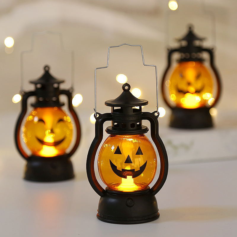 

Halloween decoration retro small oil lamp Christmas gift pony lantern creative bar ghost festival atmosphere party night light 1038 B3
