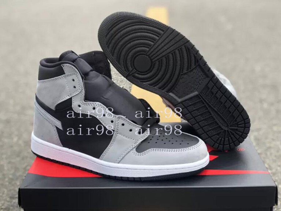 

With Box Shadow 2.0 Jumpman 1s High Basketball Shoes Black Light Smoke Grey White Sports Sneakers Outdoors Mens Womens Designer Trainers US5-13, 01