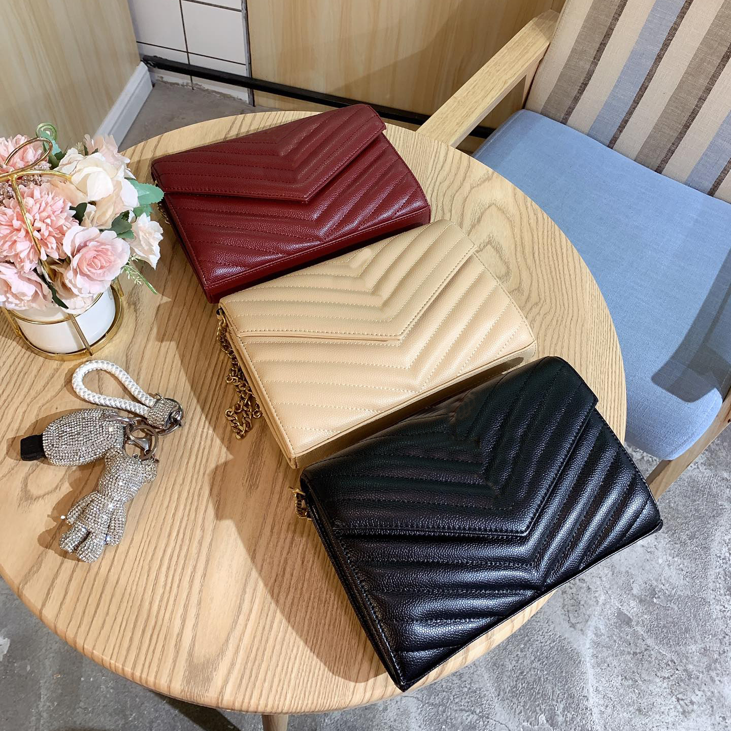 

Fashion trend chain single shoulder bags quilted grain embossed leather Messenger Bag hand bag wallet card handbag versatile classic essential, Do not buy