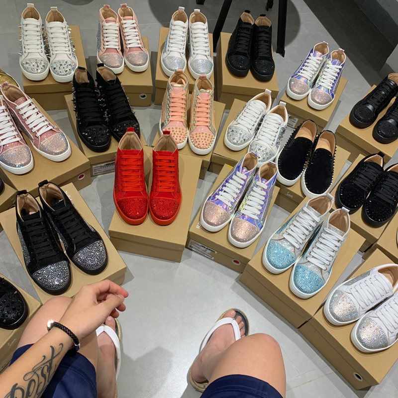 

2021 Luxury Shoes Studded Spikes Fashion Red Suede Leather Mens Sneaker Womens Flat Bottoms Shoe Party Lovers, Black