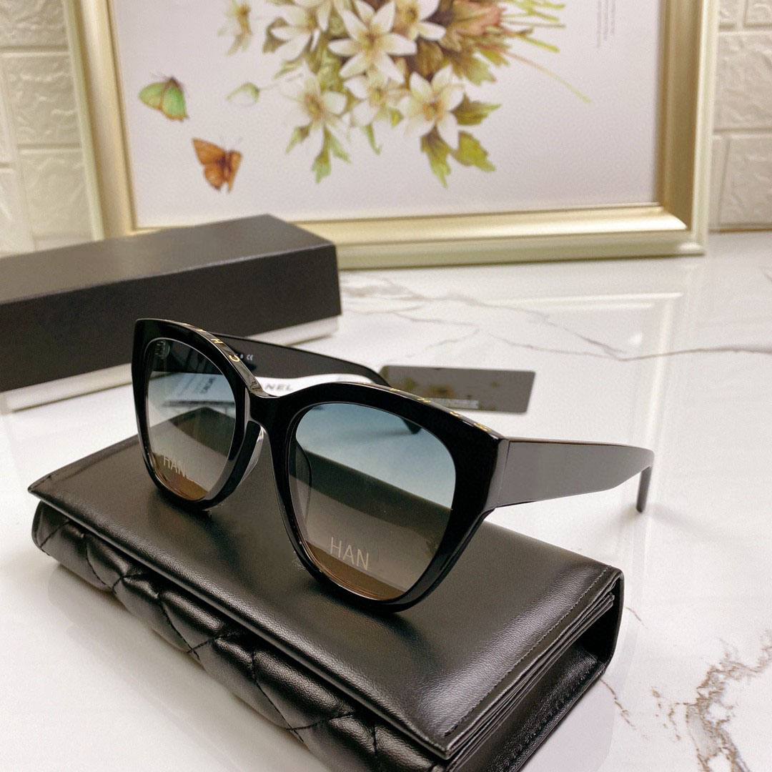 

Classic retro mens sunglasses fashion design womens glasses luxury brand designer eyeglass top quality Simple business style uv400 with case ch 7412 SIZE 56-21-140