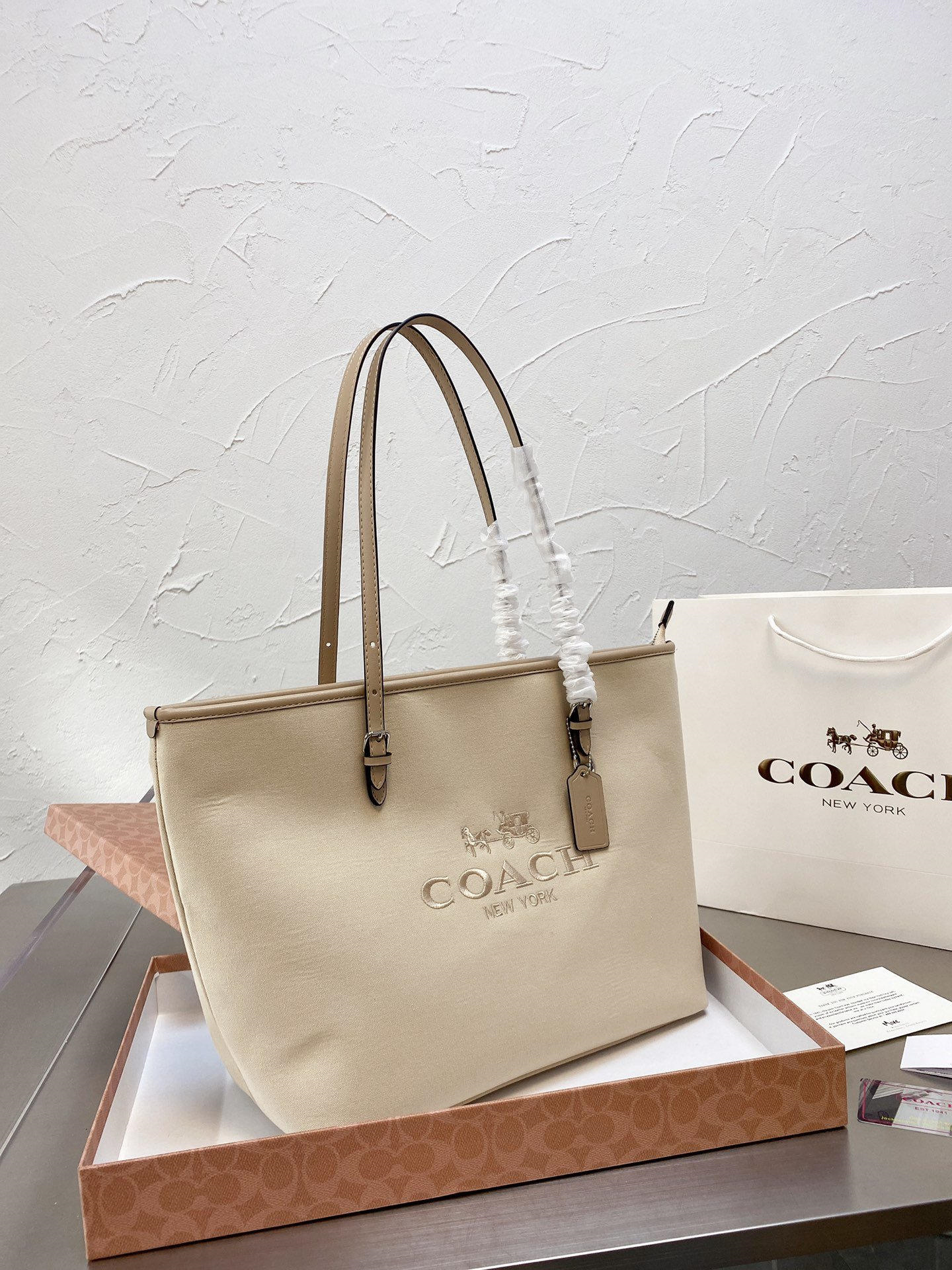 

Designer Fashion Casual Tote Bag Shoulder Bag Messenger Bag Handbag Wallet Handbags coach Backpack a76, Black