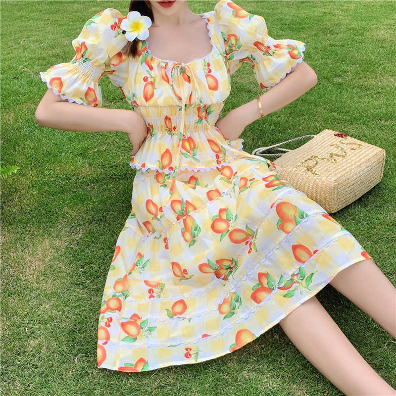 

Vintage Bohemian Women 2 Pieces Set Summer Sweet Square Collar Puff Sleeve Slim Crop Top + High Waist Midi Skirts Suit Female 210526, Photo color
