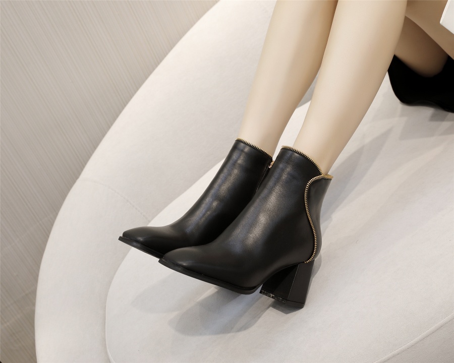 

Women MAJOR Ankle Boots Fashion Lace up Platform Leather Martin Boot Top Designer Ladies Letter Print winter booties shoes size 35-40 09