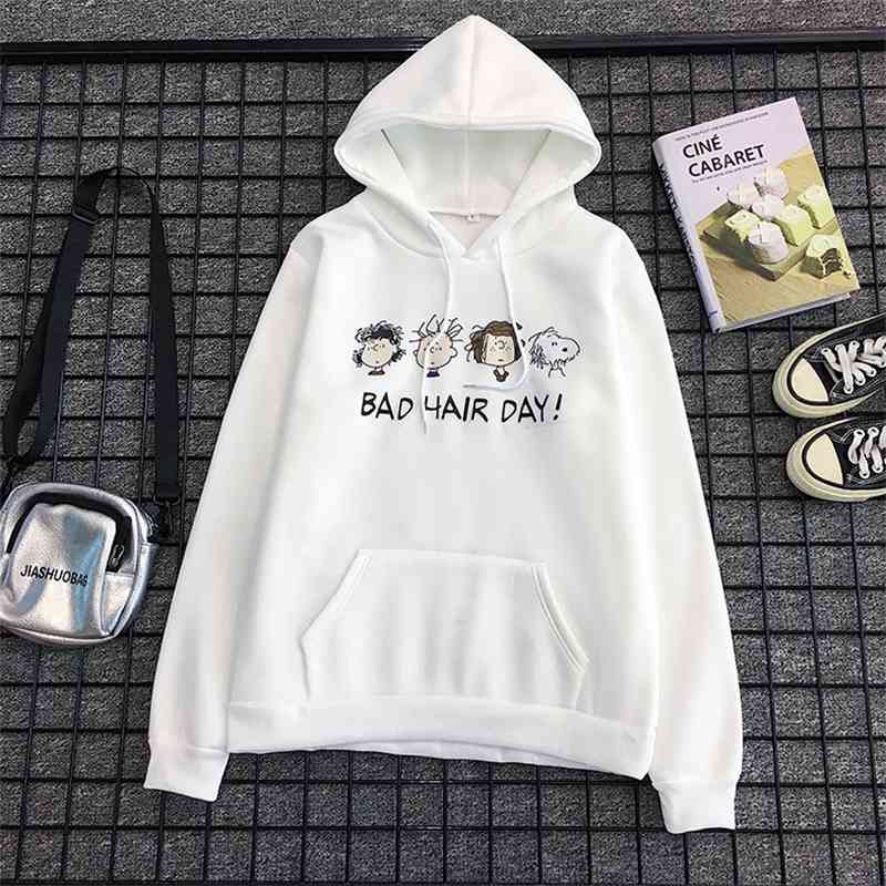 

White sweater 2021 new hooded spring and autumn thin coat foreign style Pullover printed aging women's top