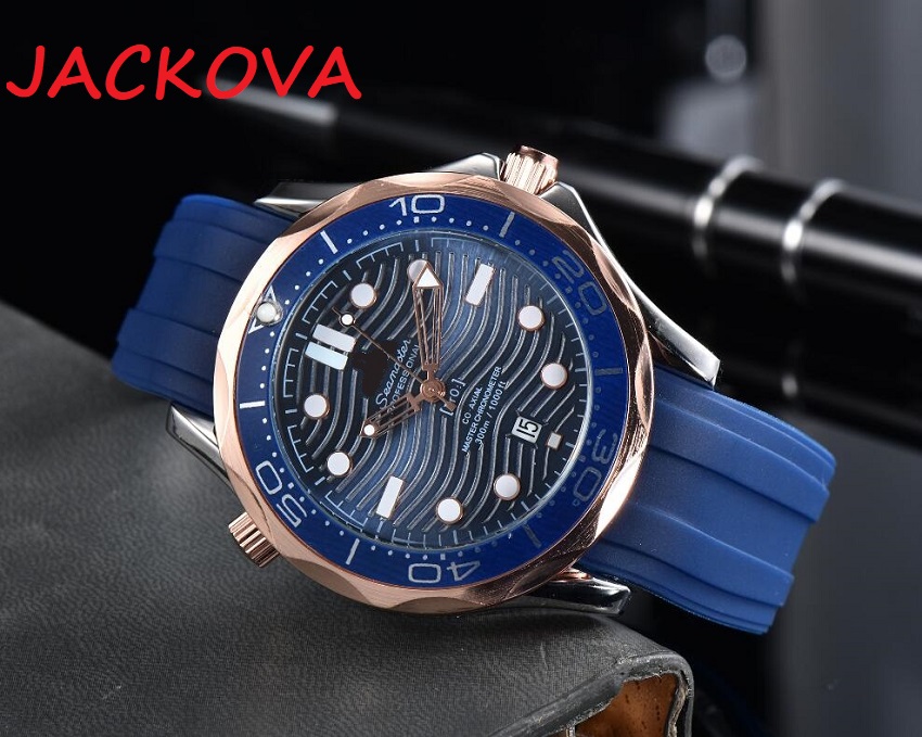 

montre de luxe Mens Sport Military Watch Quartz Chronograph Designer Men Watches Silicone Strap Orologi Da Uomo Di Lusso, As pic