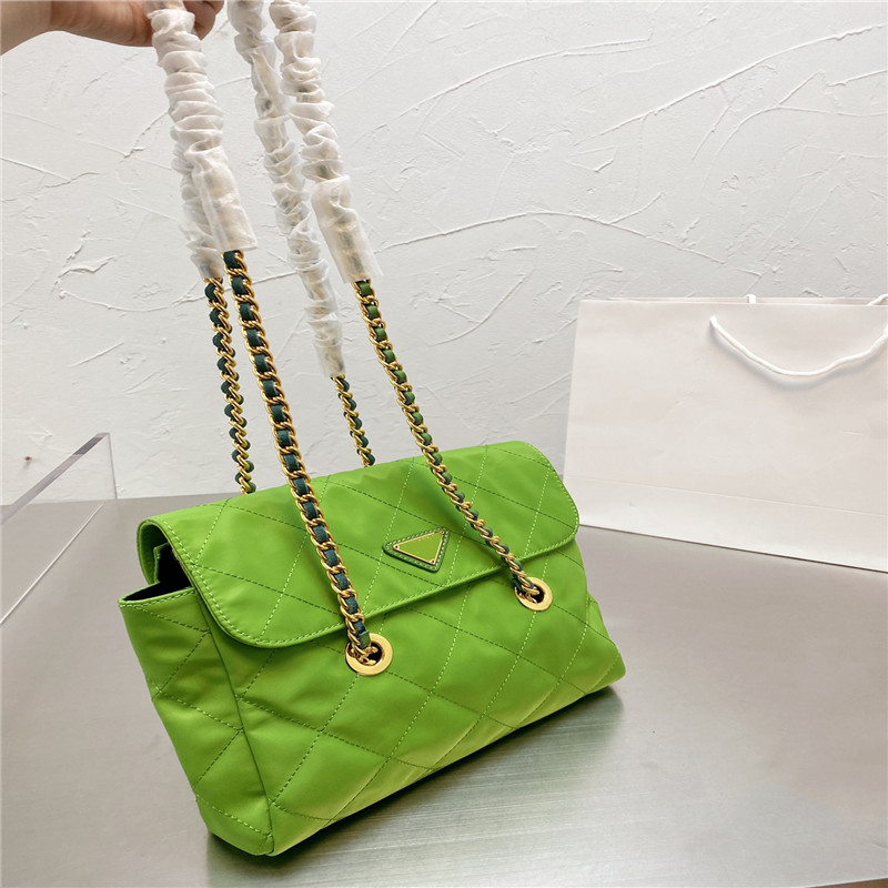 

Designer Luxury Shoulder Bags Top Quality Cross Package Nylon Gold Chain Handbags Vintage Purse with Size 28x23cm, Blue