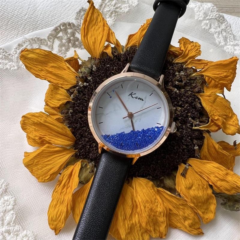 

Wristwatches Rhinestone Luxury Watches Women Fashion Ladies Crystal Casual Quartz Leather Female Clock Gifts W9867, Red