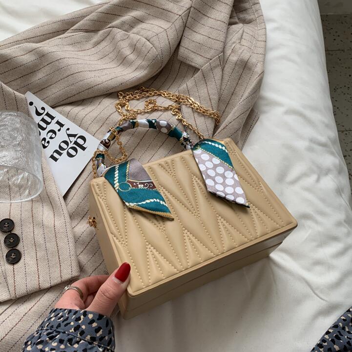

Factory wholesale women handbag small fresh striped chain bag sweet and lovely Geometric fashion handbags Ribbons womens hard box shoulder bags
