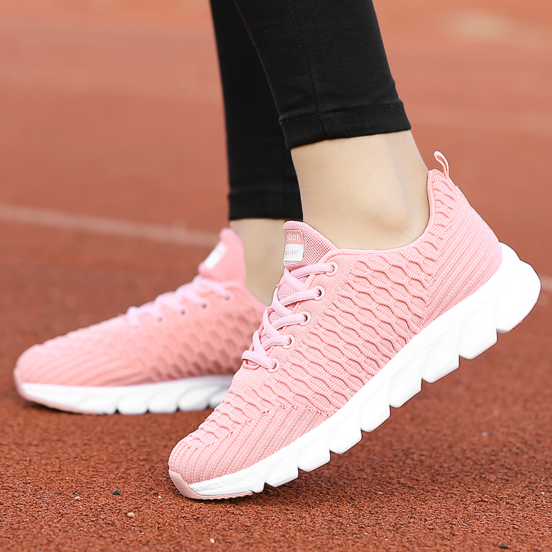 

Fashion shoes Classic Size 35-42 Womens Outdoor Lawn Spring and Fall Comfortable Sports Sneakers Men's Women's Trainers