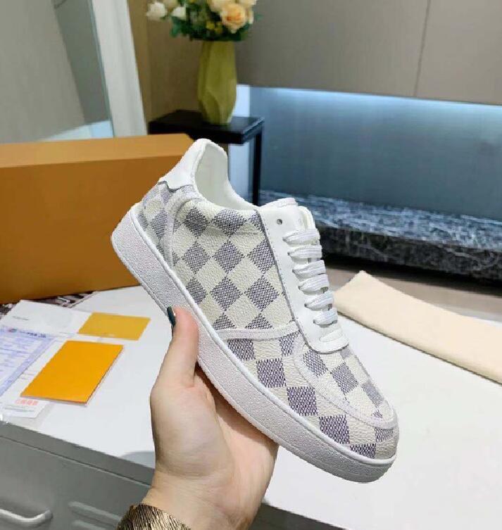 

Designer Luxury Casual Shoes 2019ss Colorful Low-top High-top Sneakers Women Men Classics Sneaker Lambskin Calfskin Lady White Shoe Retro Style Top Quality Size 35-44, Color 17
