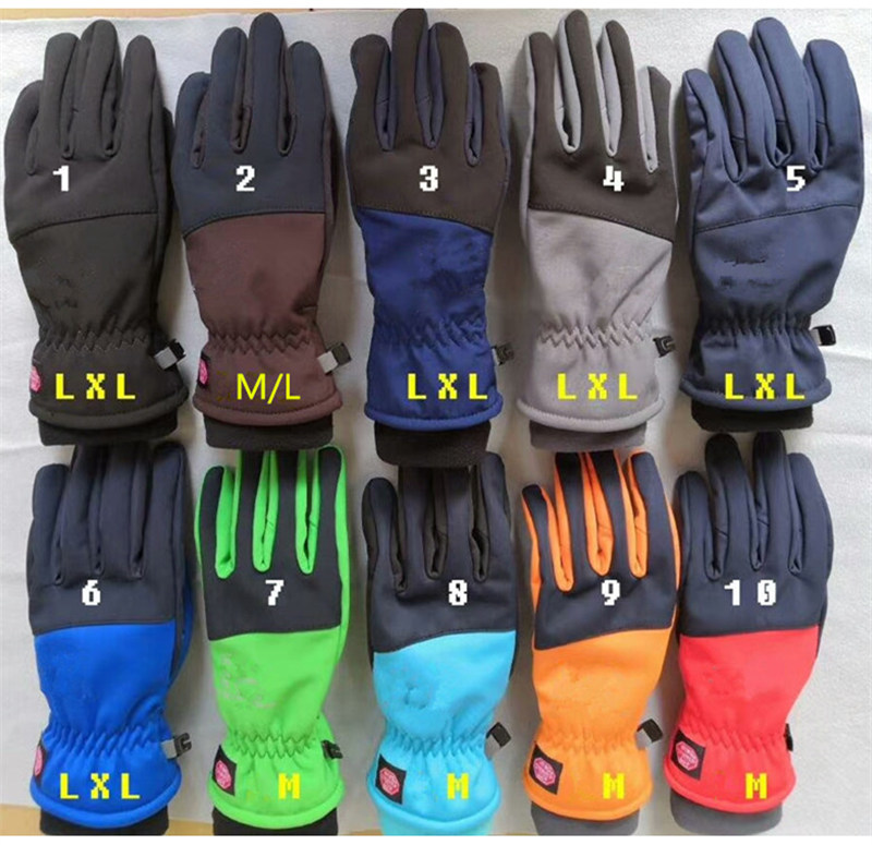 

Winter Fleece Gloves Luxurys Designer Touch Screen Glove Unisex Outdoor Windproof Warm Telefinger Mittens Letter Printed Sport Riding Mitten M-XL 2022, Remark colors u need