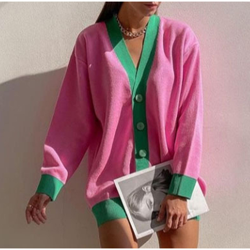 

2022 brand designer V-neck autumn and winter new long-sleeved sweater temperament fashion loose sweater women Christmas gifts, White