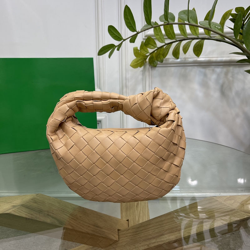 

Luxury Cloud Shape Evening Bags With Thick Chain Clutch Women Pouch Genuine Leather Clip Designer Handbags Crossbody Totes, Black