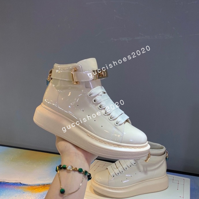 

Brand Luxury Man Shoes Fashion Genuine Leather Woman Sneakers Glimmer Lace up Flat Large Sneaker Platform Designer size35-46, 05