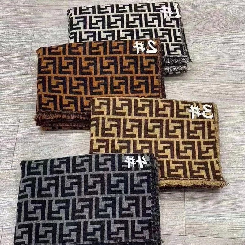 

East Gate's same ins imitation cashmere scarf women's autumn winter 280g thick warm F letter printing