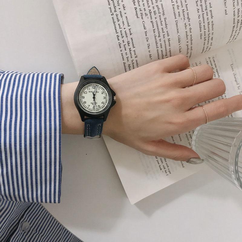 

Wristwatches Retro Quartz Women's Watch Luminous Round Dial Ladies Wristwatch Simple Fashion Watches For Girls Dress Clock Relogio Feminino, Cm6985d1
