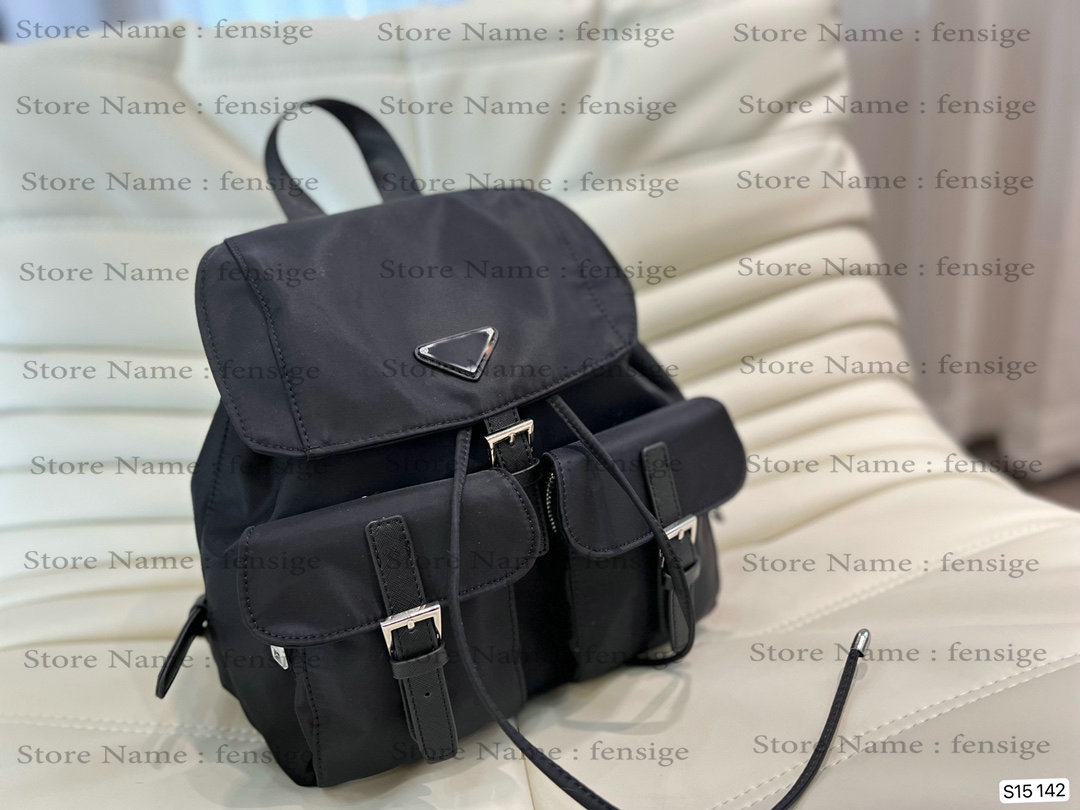 

Vela Backpack Nero Black Nylon Exterior Bag Functionality Multi-pocketed Womens Designer Re-Nylon Backpacks Mens Triangle Logo Luxurys Laptop Bag