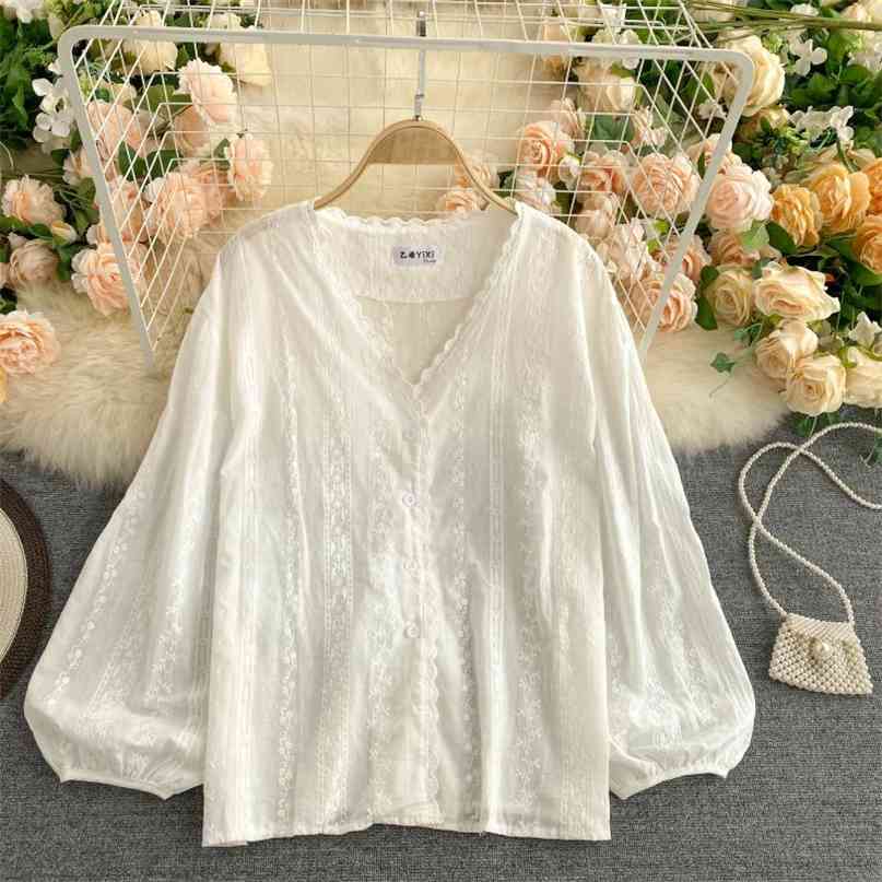 

Women Spring Autumn Long Sleeve Blouse Shirt White V Neck Button up Floral Lace Embroidery Vintage Loose Street Top 210603