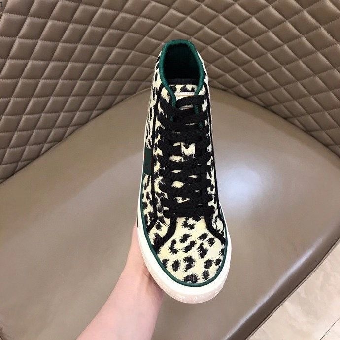 

balencaiga The latest model of sports shoes Designer designs men Matching colors, Outdoor leisure travel ssneakers 35-46 RDCX001