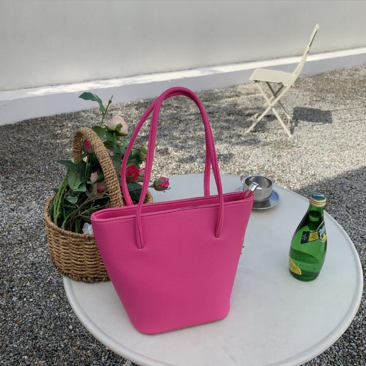 

Simple One-Shoulder Armpit Bucket Bags Portable Litchi Pattern Simple Fashion Casual Women's Bag, Black