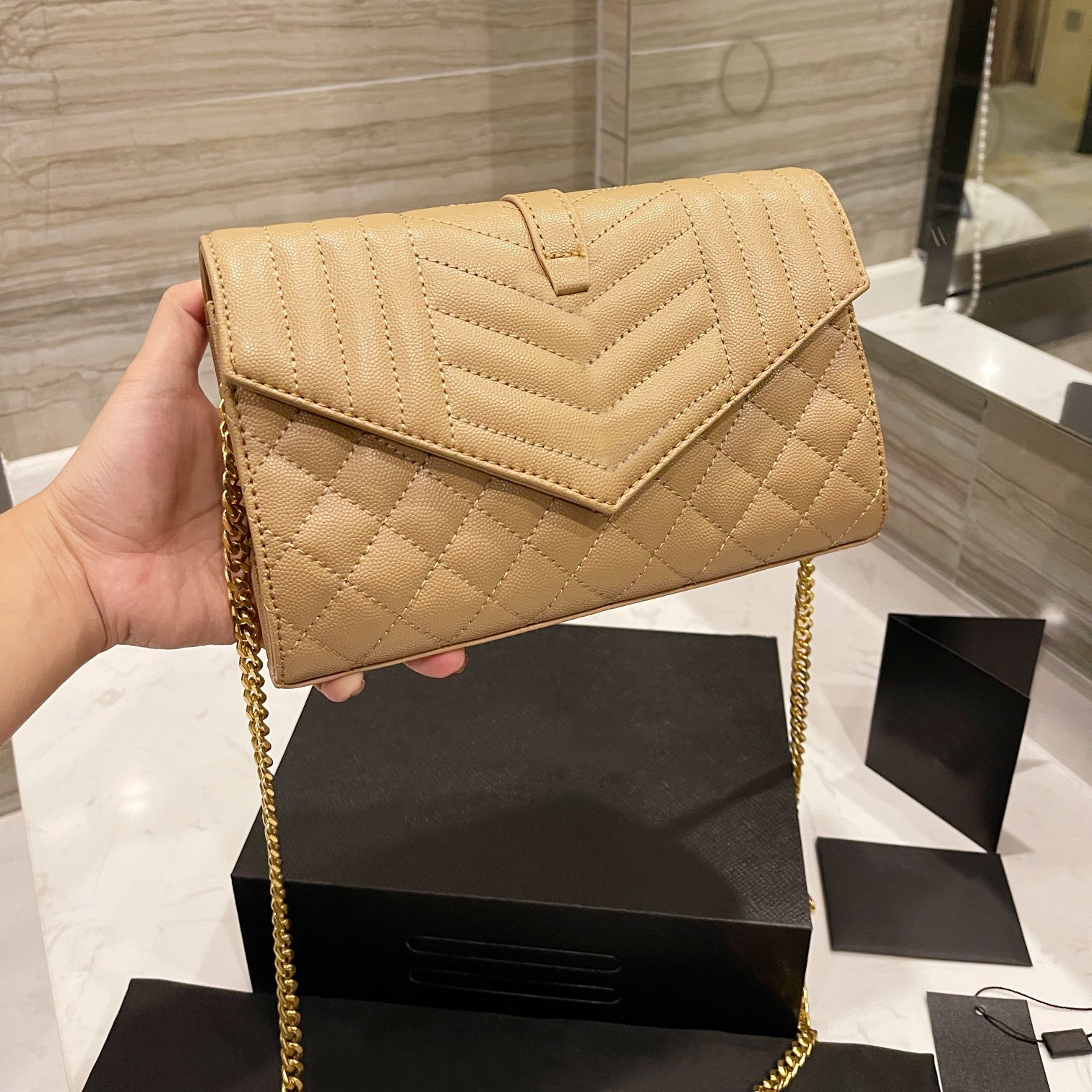 

Classic Fashion Leather Flap Evening Bag Women Envelope Clutch Handbag Purse Elegant Crossbody Shoulder Bags with Chain Strap Luxury Designer Wallet Handbags, Grey