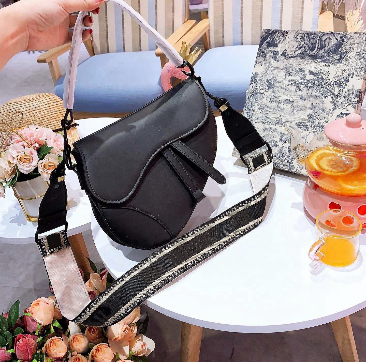 

Hot selling high quality men and women shoulder bag Messenger bag shoulder portable bag backpack tote bags -L0399