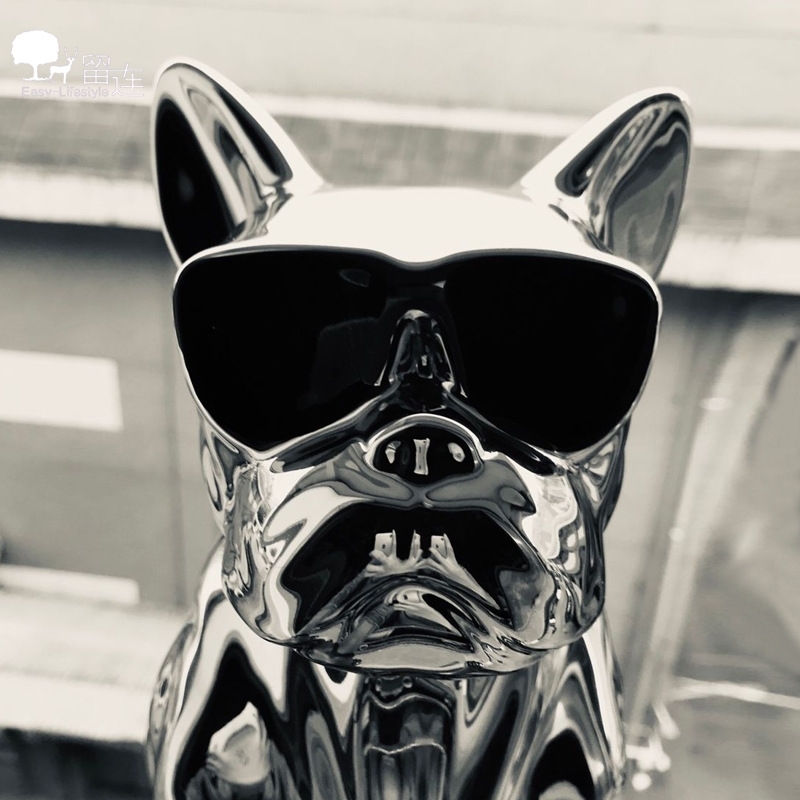 

Silver glasses dog Bulldog Nordic modern light luxury model living room soft decoration creative art