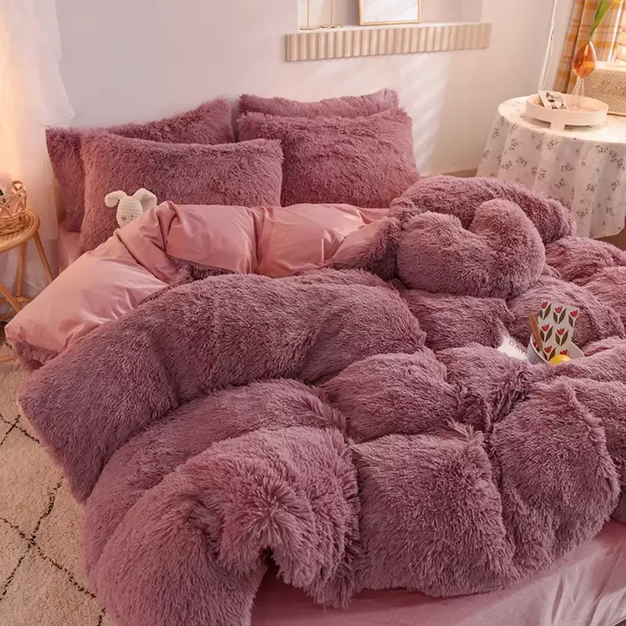 

Soft Four-piece Warm Plush Bedding Sets King  Size Luxury Quilt Cover Pillow Case Duvet Brand Bed Comforters Supplies Chic WHT0228, Brown