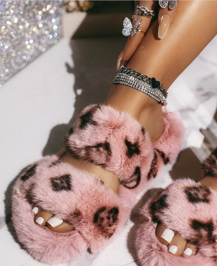 

Winter Indoor Fur Slippers House Full Furry Soft Fluffy Plush Platform Flats Heel Non Slip Luxury Designer Shoes Casual Ladies Y0406, Silver