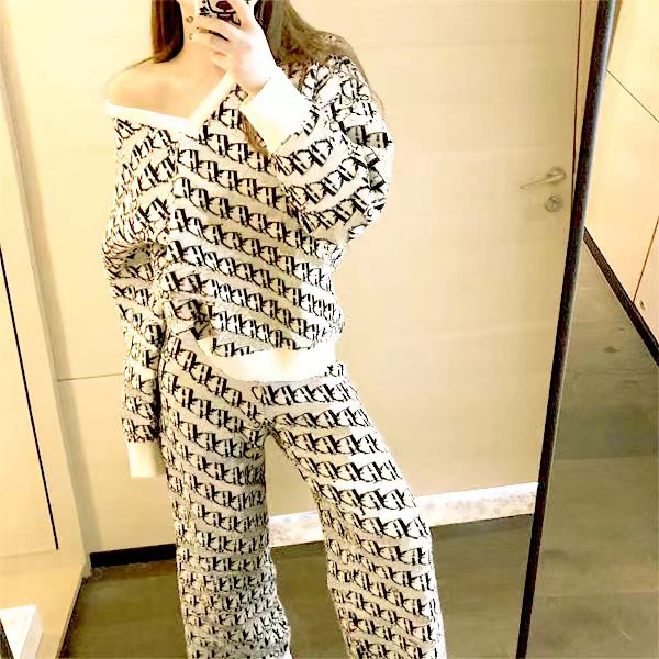 

Fashion Women Casual 2 Piece Tracksuits V-neck Knitted Sweater Tops + Drawstring Wide-leg Trousers, As picture show