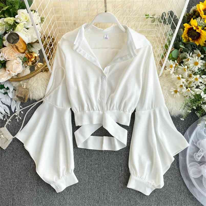 

Women Black/White Hollow Out Blouse Autumn Casual Long Sleeve Turn-Down Collar Shirt Elegant Single Breasted Short Tops 210831