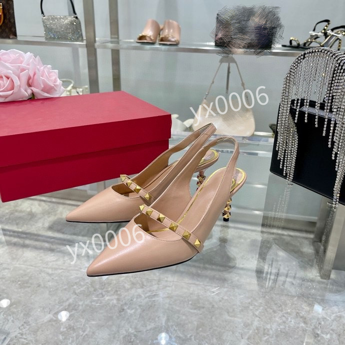 

2022 Fashion Tread Slick canvas sneaker Arrivals Platform shoes High triple black white royal pale pink red women casual chaussu yh211123, Choose the color