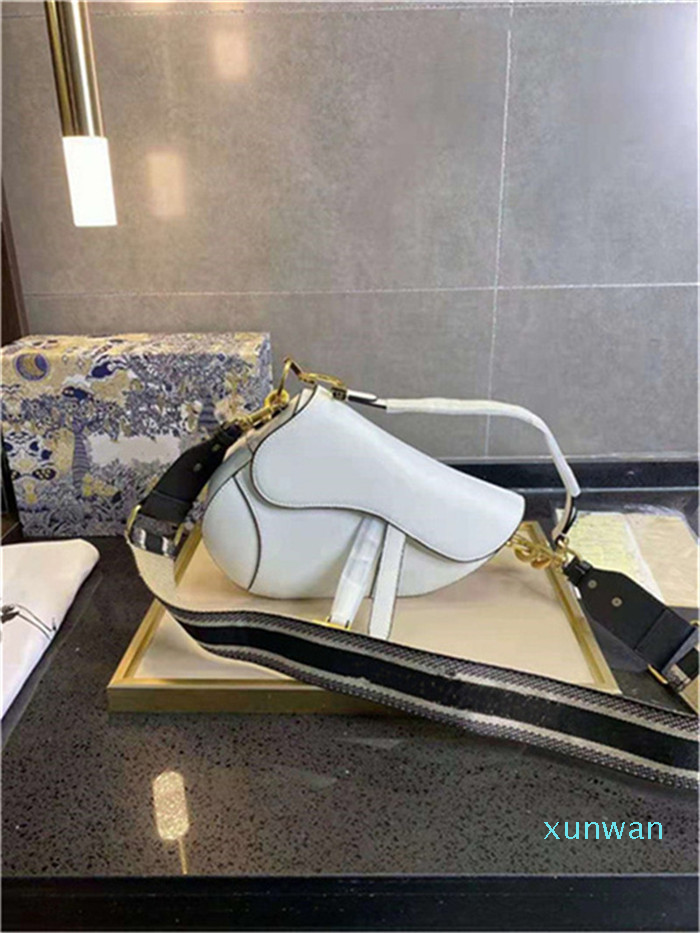 

Cowhide saddle Bags Classic style high quality unique Handbag Women Luxurys Designers Handbags Four colors available Shoulder Bag Tote, Black