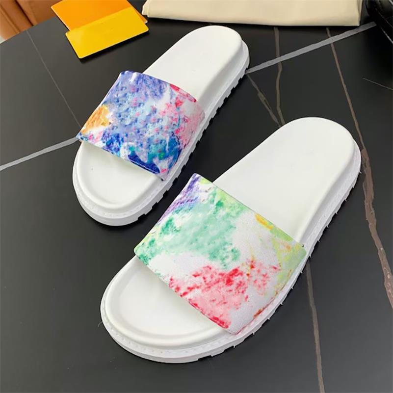 

Men designer slippers Waterfront Multicolor Women platform sandal Blue Yellow 4 Colors Summer Fashion Flip Flop with box NO284, Black