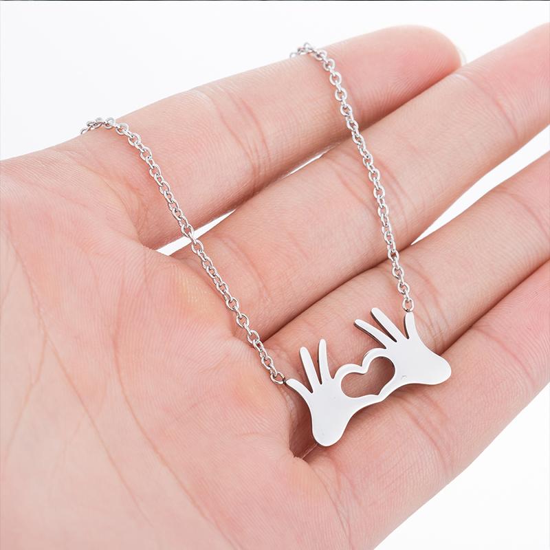 

Pendant Necklaces For Women Heart Couple Pendants Gold Chains Steel Jewelry On The Neck Fashion Stainless Friend, Silver