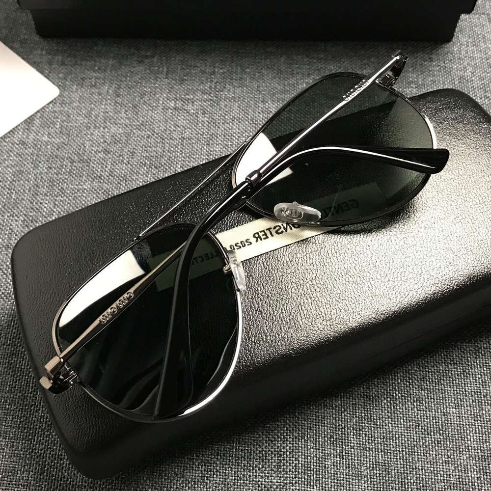 

Toughened glass Sunes male trendy driver driving female pilot lens sun toad, White;black