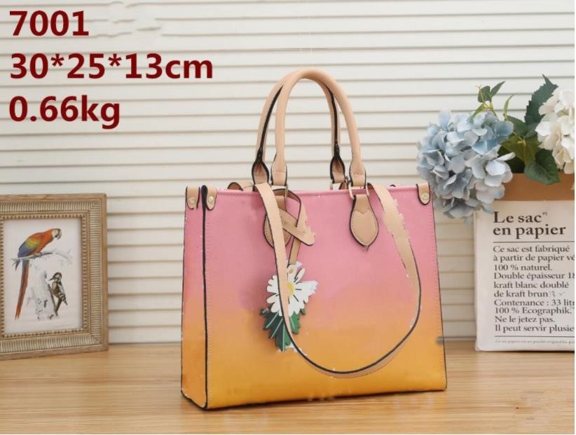 

2021Gradient multicolor totes shoulder bags casual handbag classic graffiti women large capacity flower decoration