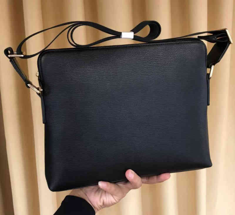 

948-5 leather casual mens large interior space and unique designset luxury designer fashion men shoulder bags waist pack wallets