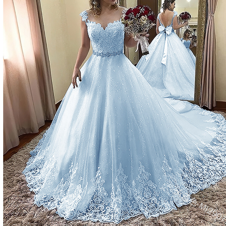 2021 Photos réelles épaule longue queue robes de bal dame robe de soirée formelle longueur de plancher avec des fleurs faites à la main sur mesur