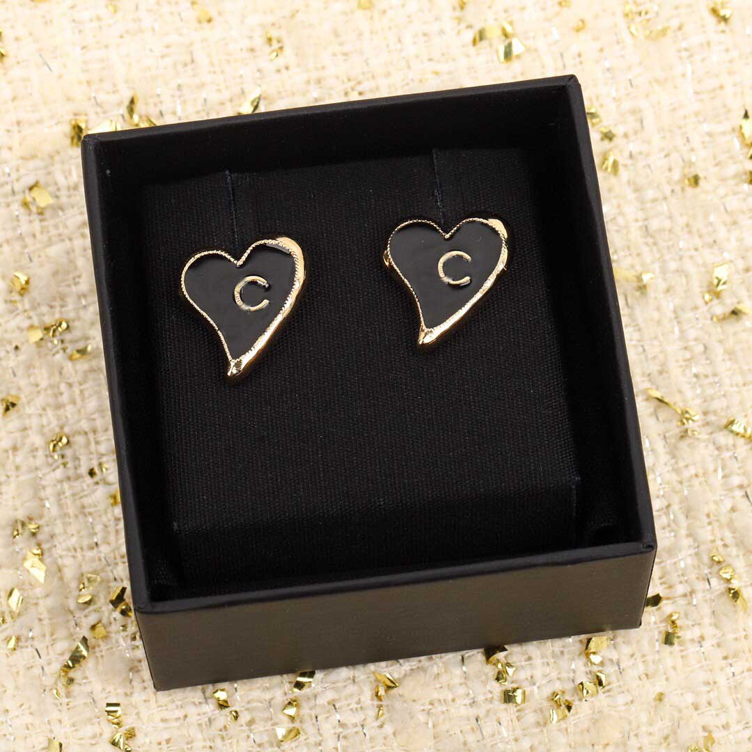 

2022 Top quality Charm pendant necklace with black color in 18k gold plated stud earring heart shape for women wedding have box stamp PS7304