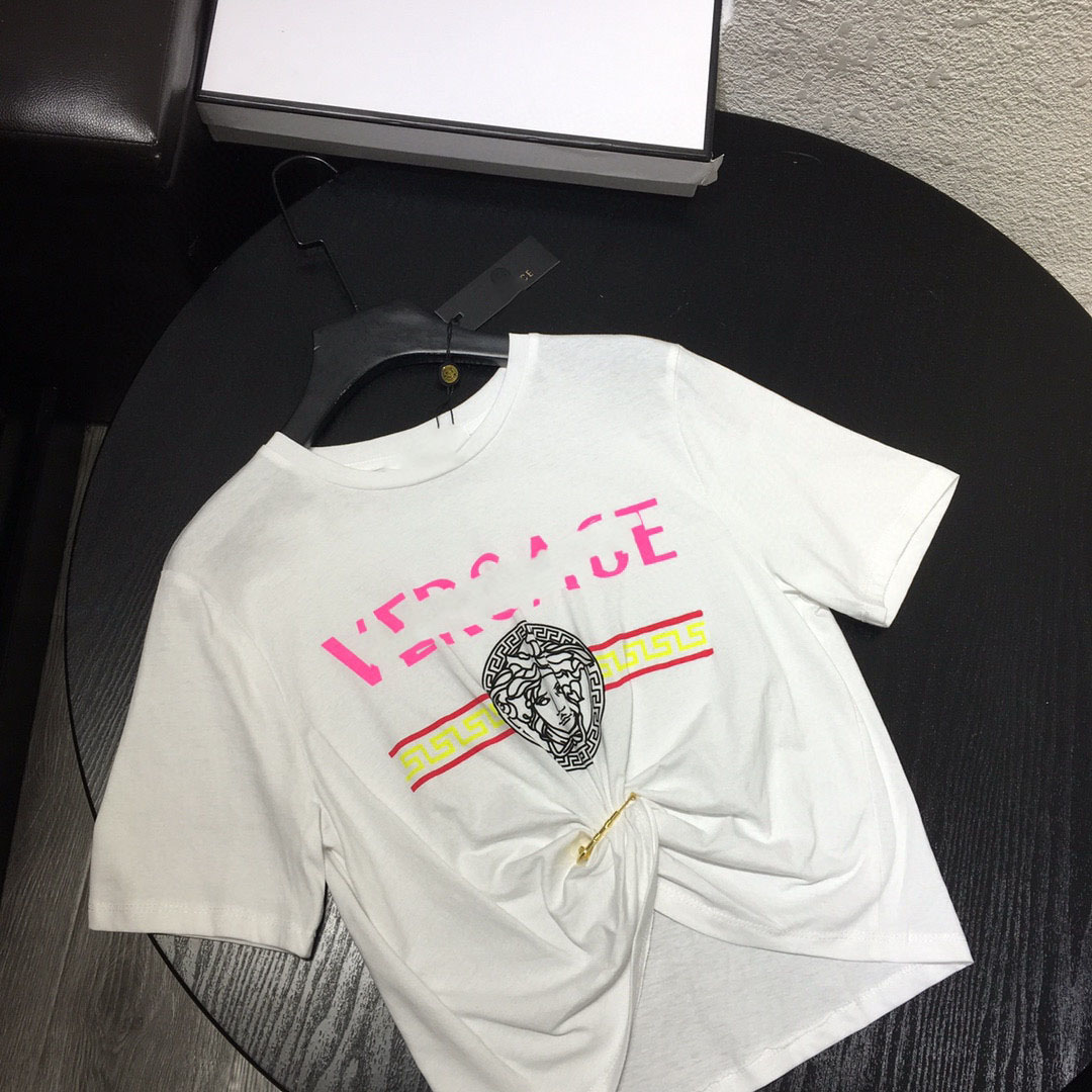 

21 Summer Safety Decorative Pin Casual Short-Sleeved Womens T-shirt