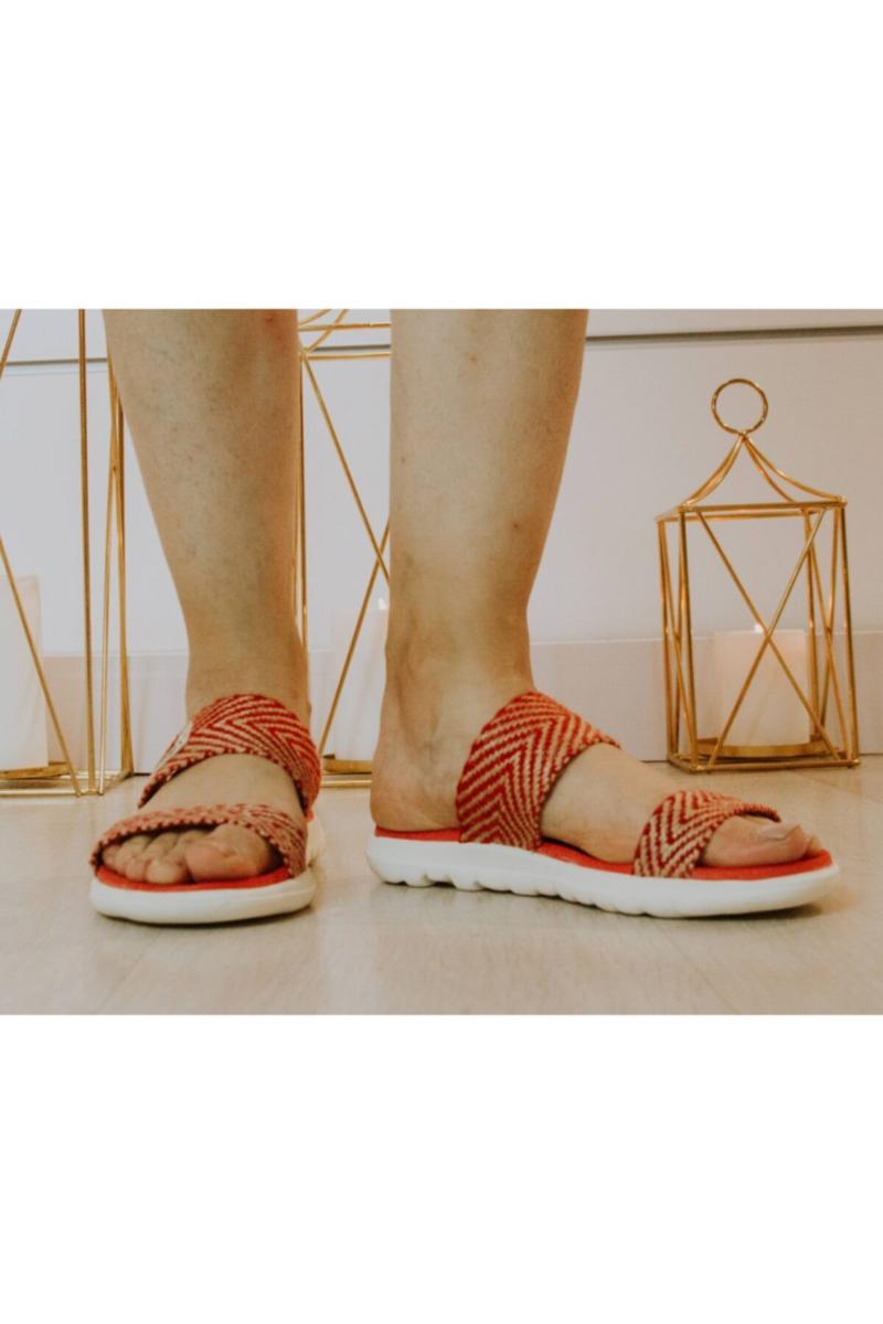 

Slippers Women Red Beige Light Thick Soled