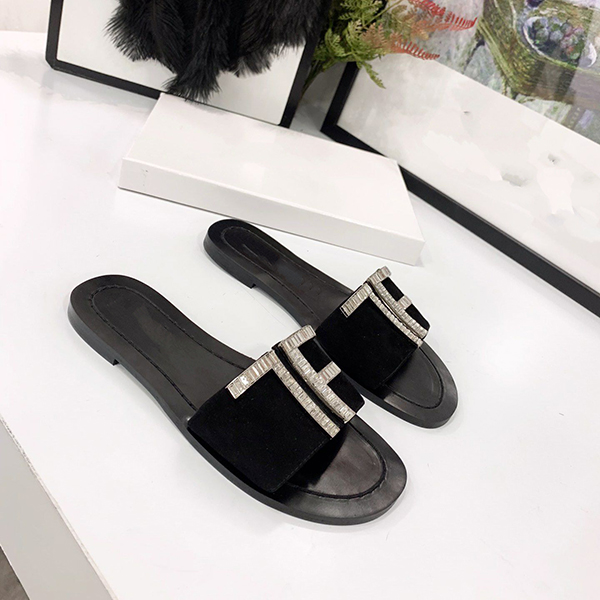 

SummerGolden Button Beach Lady Designer Leather Flat-soled Slippers 35-42 kj002