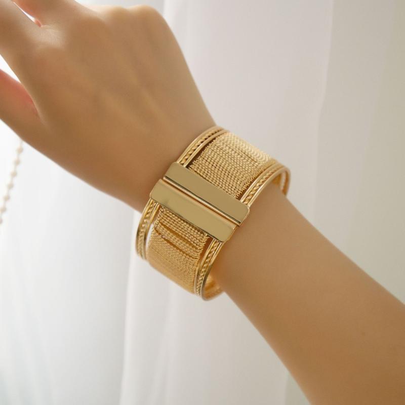 

Bangle Women's Exaggerated Bracelet Gold-plated Hollow Metal Jewelry European And American Open Wide Face