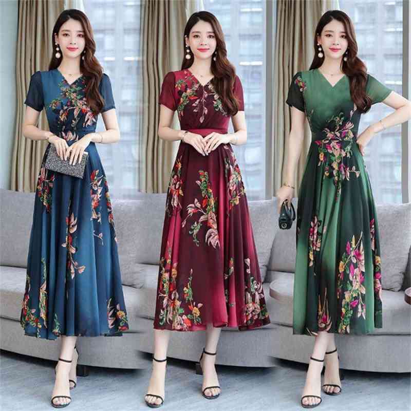 

2020 spring new print dress floral fashion women's long Holiday Beach skirt, Red