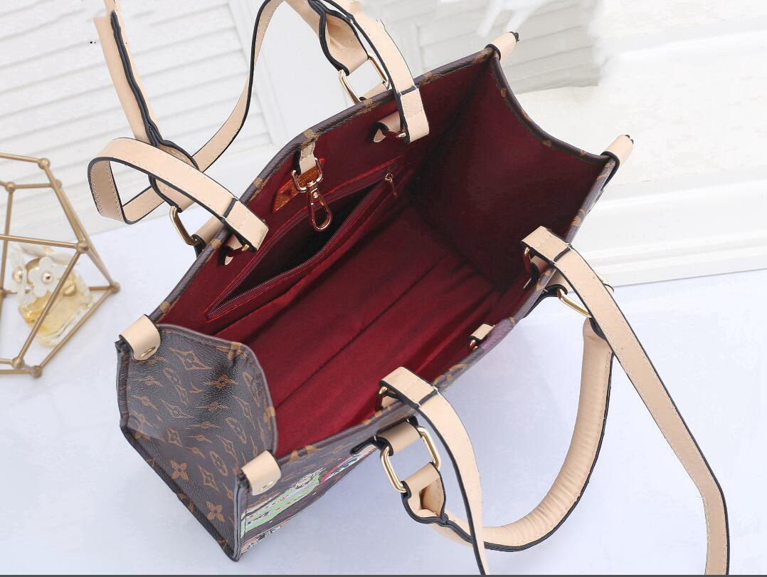 

evening bag ladies genuine leather embossed printing handbag ladies one-shoulder messenger bag